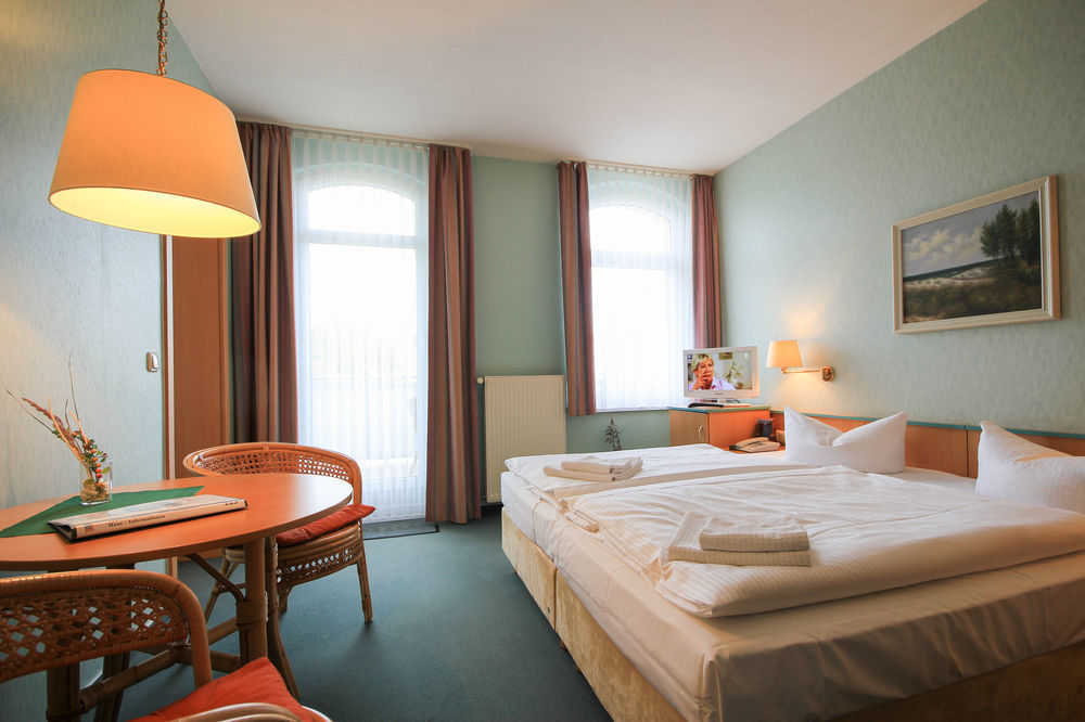 Appartementhaus Zum Strandkorb Ostseebad Kühlungsborn Eksteriør bilde