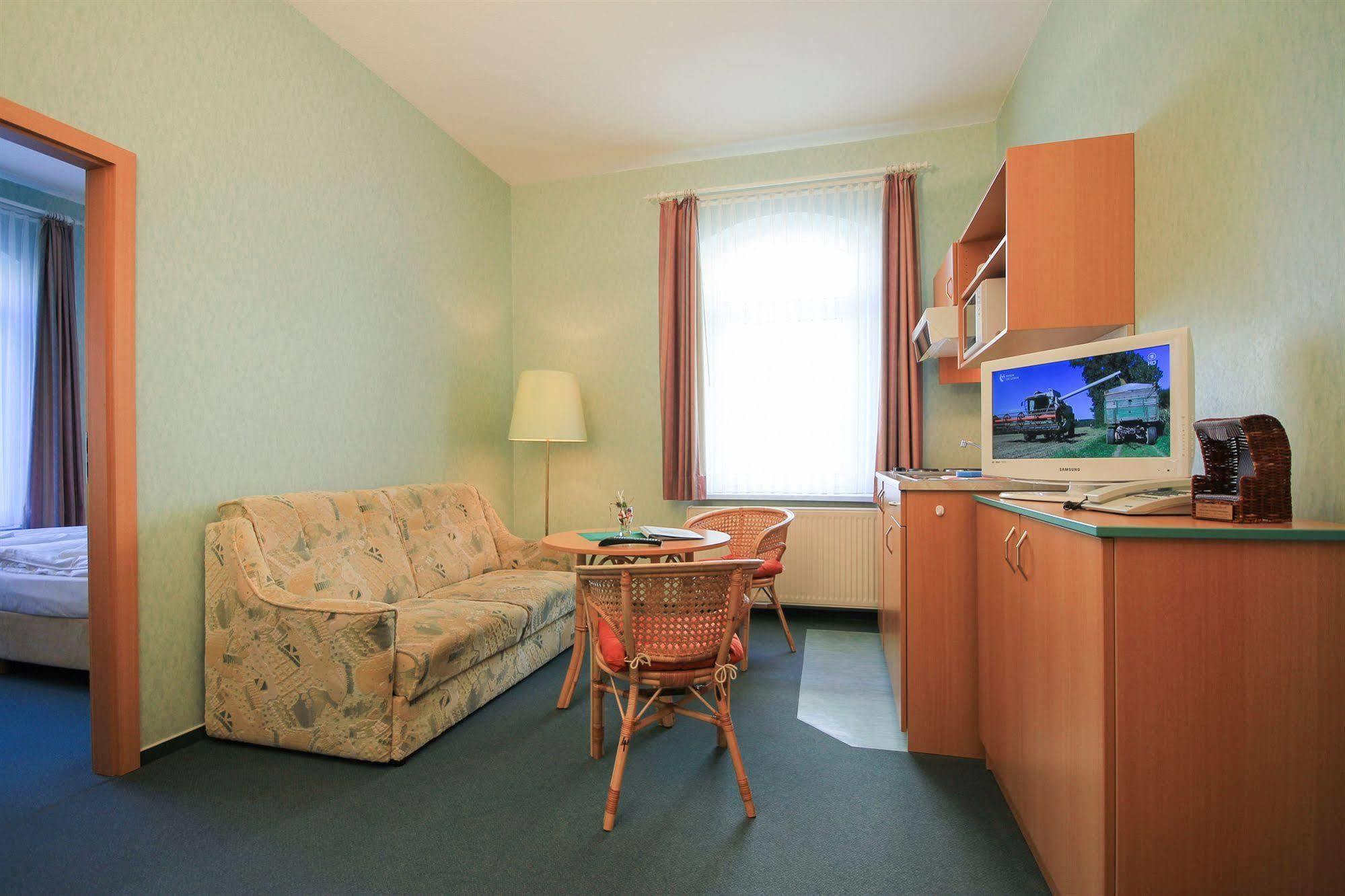 Appartementhaus Zum Strandkorb Ostseebad Kühlungsborn Eksteriør bilde