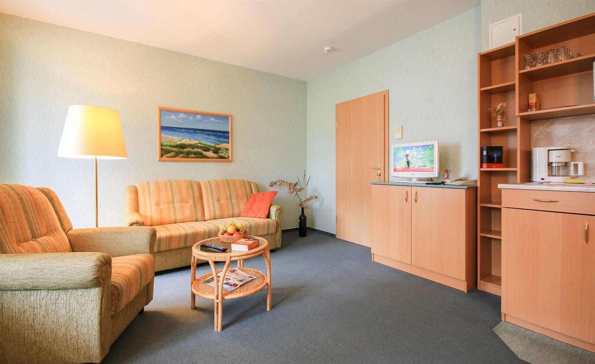 Appartementhaus Zum Strandkorb Ostseebad Kühlungsborn Eksteriør bilde