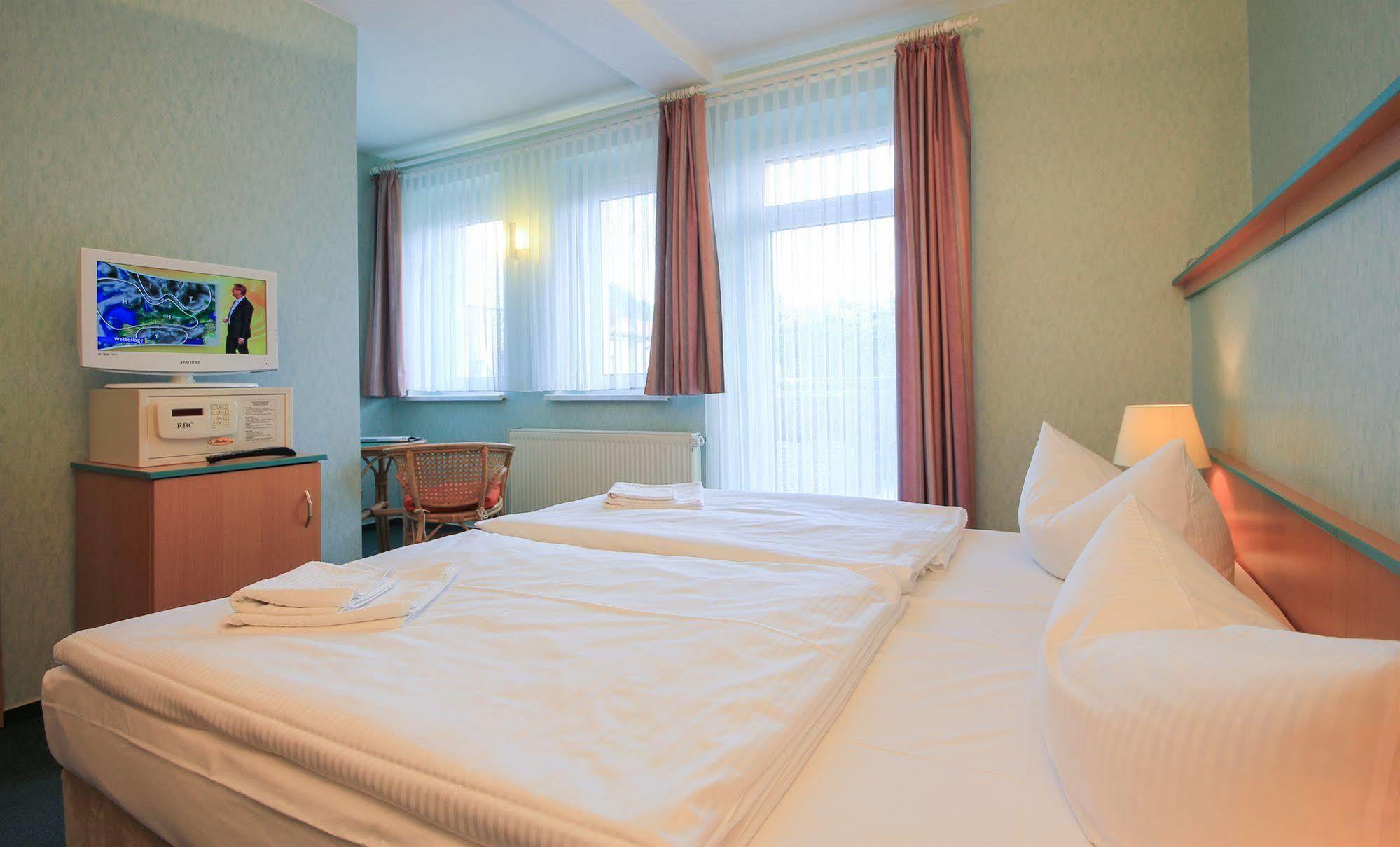 Appartementhaus Zum Strandkorb Ostseebad Kühlungsborn Eksteriør bilde